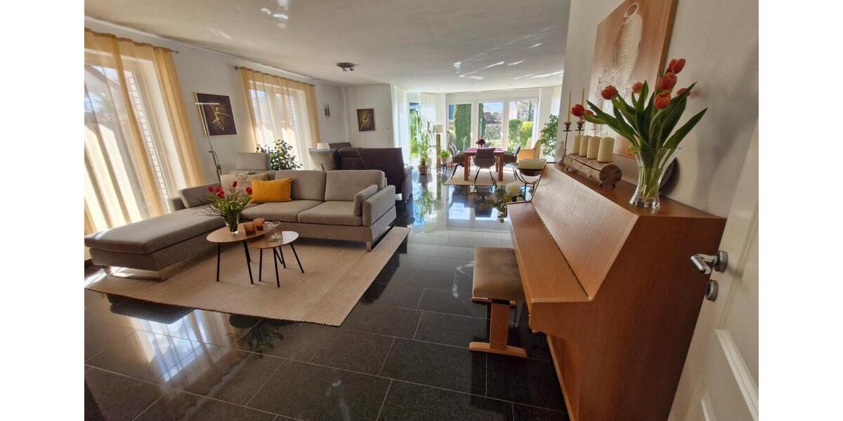 Einfamilienhaus Ahlen - 7 Zimmer, 264 m&sup2;, 739.000&euro; | Angebot:26134556