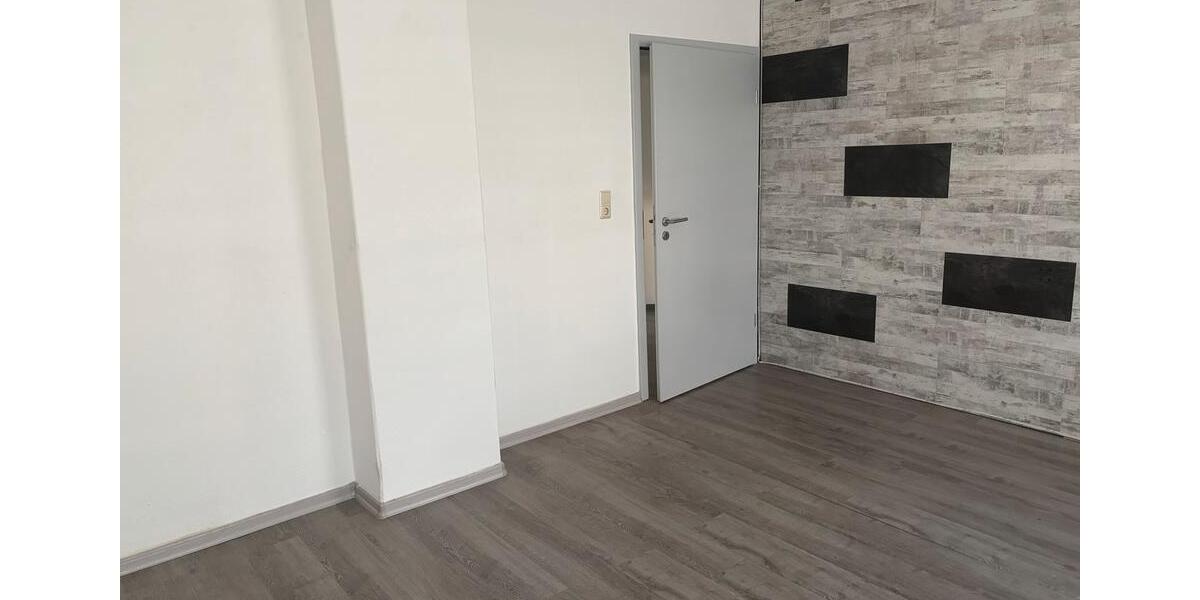 Mehrfamilienhaus, Wohnhaus Bergkamen - 9 Zimmer, 247 m&sup2;, 469.000&euro; | Angebot:26025440