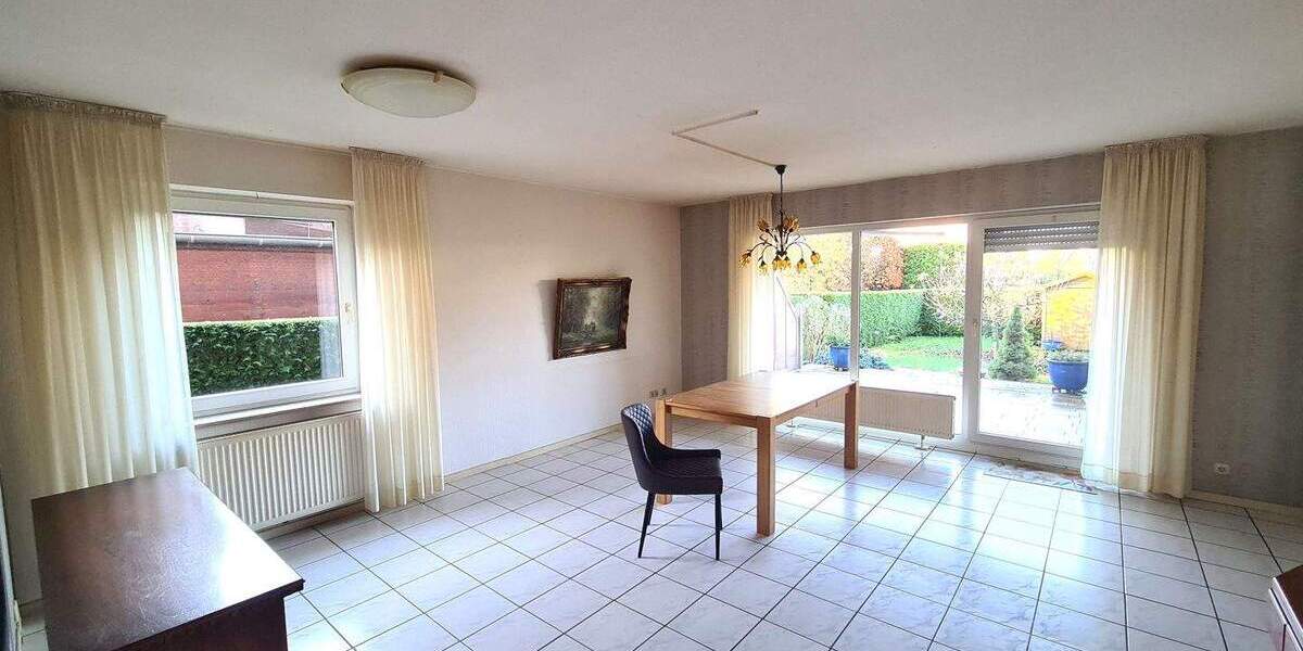 Terrassenwohnung Ahlen Innenstadt - 4 Zimmer, 101 m&sup2;, 228.000&euro; | Angebot:25778030