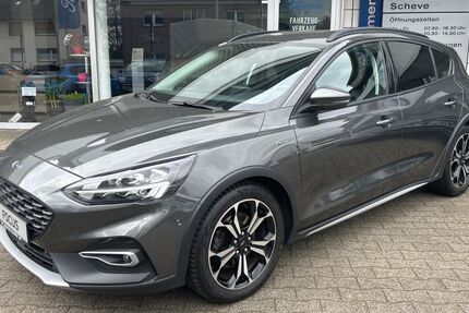 Ford Focus 57.780 km 14.990 &euro; Kamen 59174