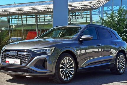Audi Q8 e-tron 57.890 km 59.980 &euro; Neubeckum 59269