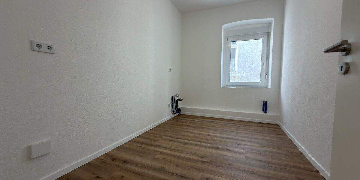 Etagenwohnung Soest - 4 Zimmer, 20 m&sup2;, 500&euro; | Angebot:26246111
