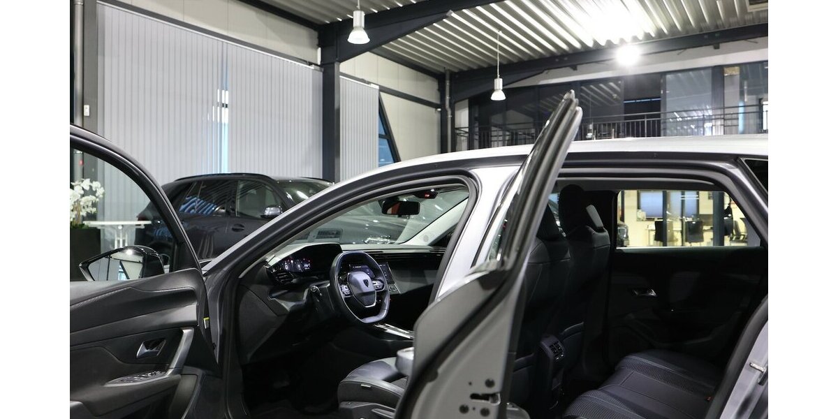 Peugeot 308 SW 130 BLUE-HDI ACTIVE PACK / I-COCKPIT, LED 130.000 km 15.308 &euro; Hamm 59077