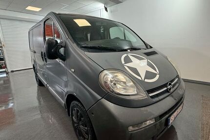 Opel Vivaro 167.000 km 2.490 &euro; Soest 59494