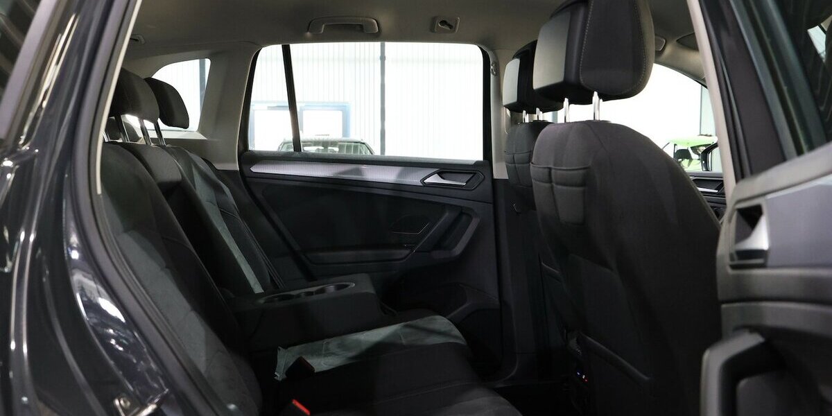 VW Tiguan 2.0 TDI DSG 4M IQ LIFE LED, HEAD-UP, NAVI 105.000 km 23.111 &euro; Hamm 59077