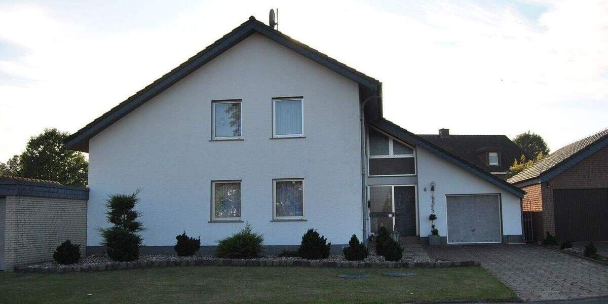 Mehrfamilienhaus, Wohnhaus Oelde - 8 Zimmer, 142 m&sup2;, 389.000&euro; | Angebot:25685724