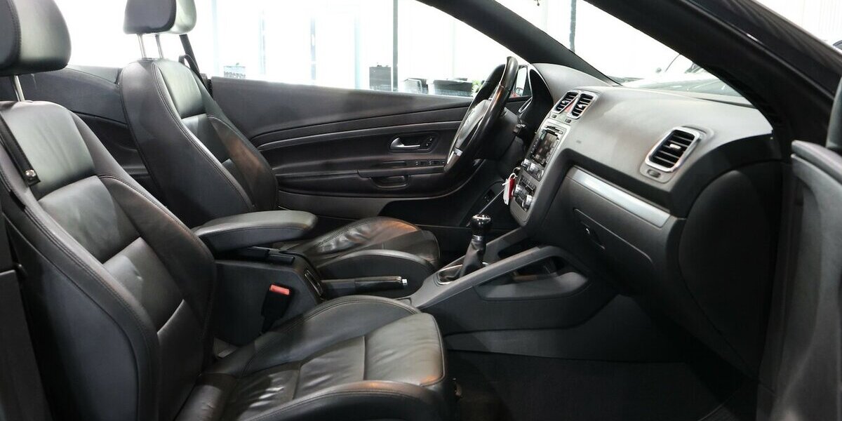 VW Eos 2.0 TDI EDITION 2010 / XENON / LEDER / NAVI+ 150.000 km 8.555 &euro; Hamm 59077