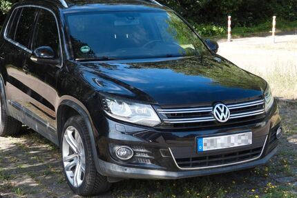 VW Tiguan 122.000 km 8.400 &euro; Oelde 59302
