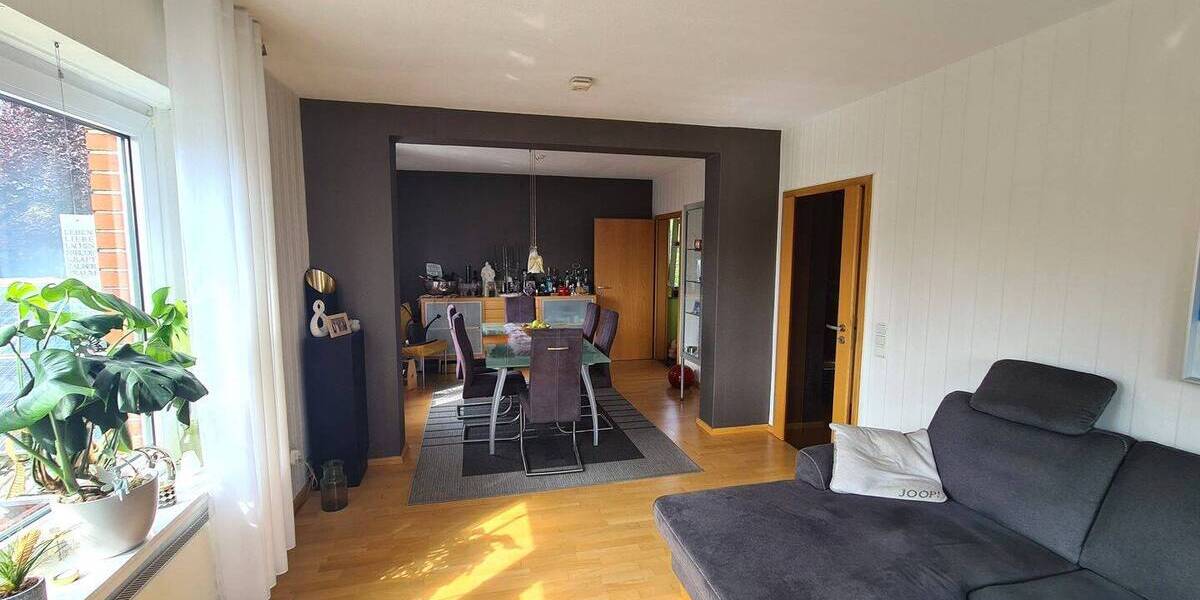 Mehrfamilienhaus, Wohnhaus Ahlen Dolberg - 9 Zimmer, 210 m&sup2;, 395.000&euro; | Angebot:25693129