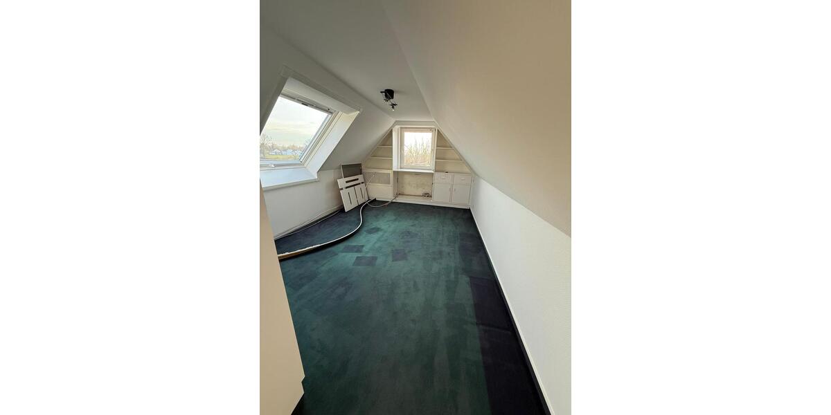Doppelhaushälfte Soest - 6 Zimmer, 200 m&sup2;, 2.000&euro; | Angebot:25857395