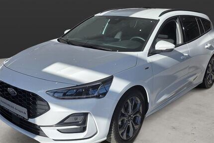 Ford Focus 43.806 km 21.490 &euro; Warendorf 48231