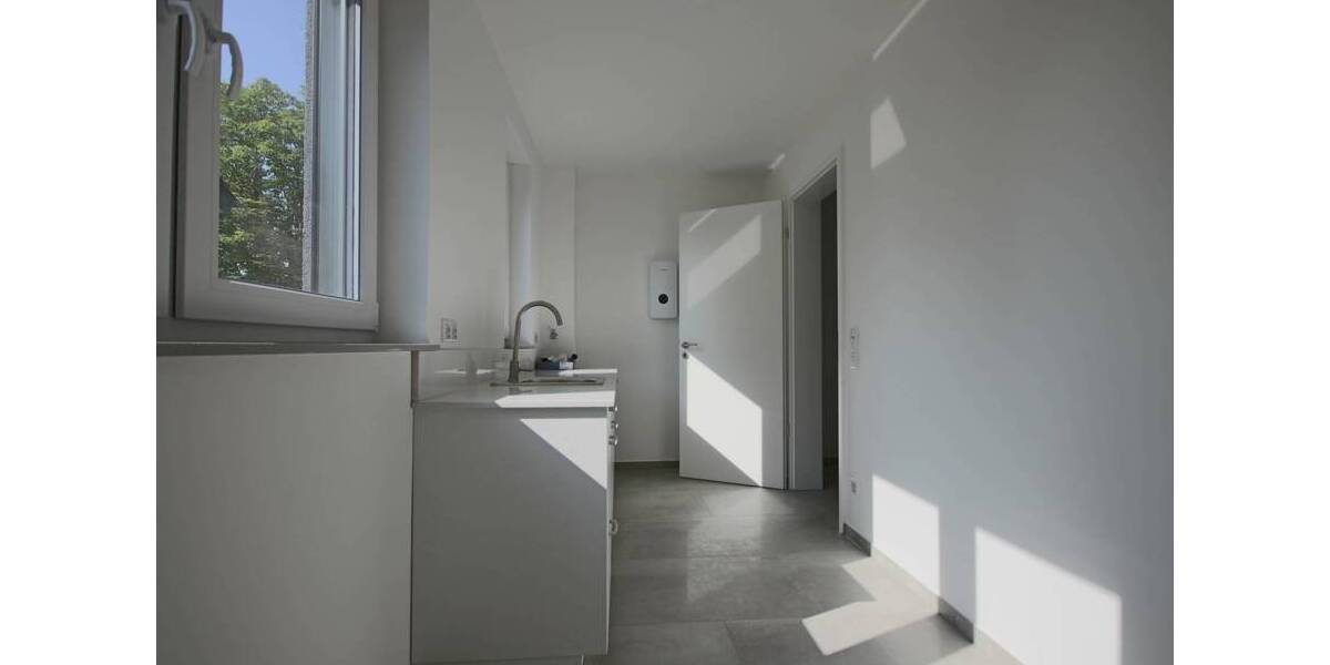 Etagenwohnung Ennigerloh - 6 Zimmer, 147 m&sup2;, 1.450&euro; | Angebot:25957321