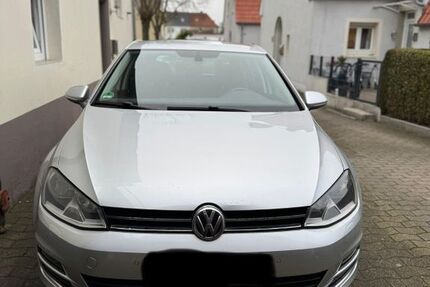 VW Golf 195.000 km 6.500 &euro; Ahlen 59229
