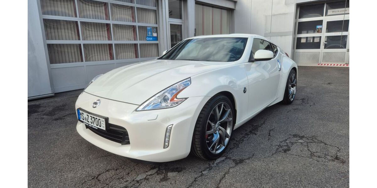 Nissan 370Z 44.389 km 32.900 &euro; Münster 48155