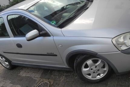 Opel Corsa 233.430 km 1.299 &euro; Rheda-Wiedenbrück 33378