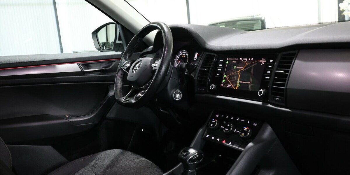 Skoda Kodiaq 1.5 TSI DSG CLEVER / LED / 1.HAND / NAVI+ 128.000 km 20.444 &euro; Hamm 59077