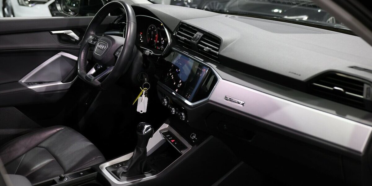 Audi Q3 40 TDI QUATTRO ADVANCED MATRIX-LED,VOLL-LEDER 86.000 km 29.999 &euro; Hamm 59077