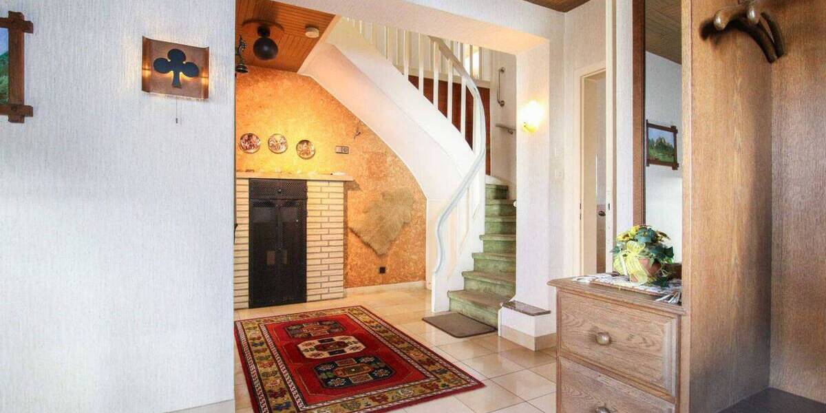 Einfamilienhaus Rheda-Wiedenbrück Rheda - 7 Zimmer, 181 m&sup2;, 349.000&euro; | Angebot:26205322