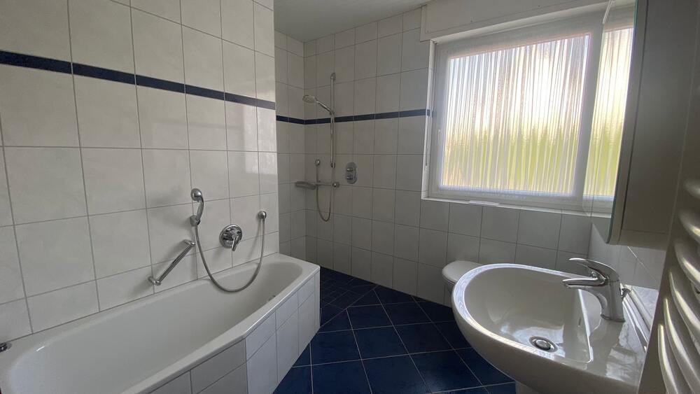 Gepflegte Erdgeschosswohnung mit Garten und Garage in attraktiver Lage von Warendorf - Erdgeschoßwohnung Warendorf | Angebot:27085136