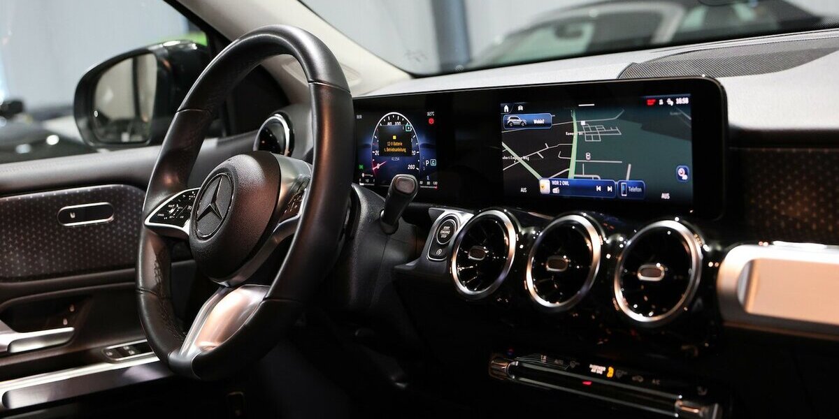 Mercedes-Benz GLB 200 d 4MATIC PROGRESSIVE-LINE SPORT WIDE 40.000 km 38.333 &euro; Hamm 59077