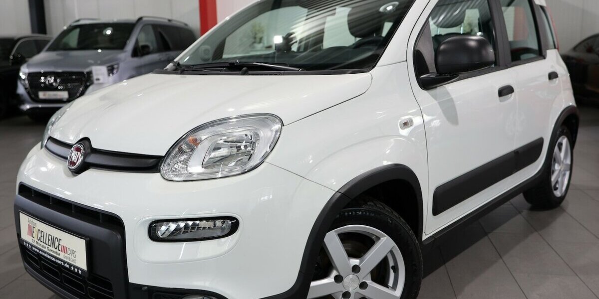 Fiat Panda 1.0 Mild-Hybrid CITY LIFE WHITE / SHZ, PDC 32.000 km 10.991 &euro; Hamm 59077