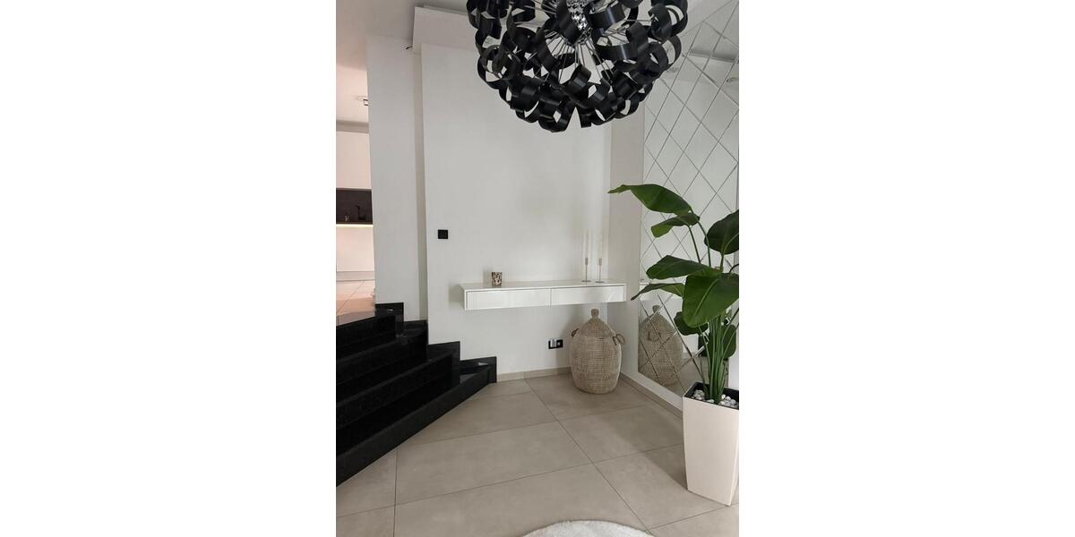 Einfamilienhaus Bergkamen - 3 Zimmer, 110 m&sup2;, 1.600&euro; | Angebot:26481032
