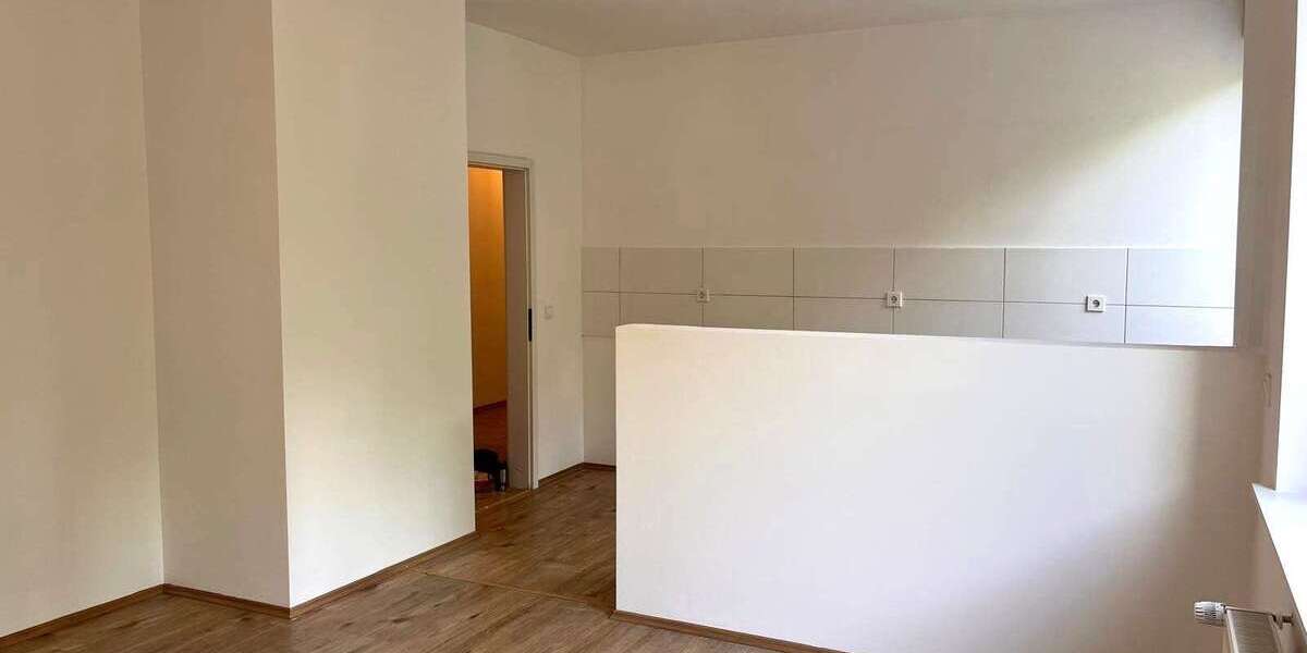 Schöne 2,5-Zimmer-Wohnung in frisch saniertem Mehrfamilienhaus in zentraler Lage in HammHerringen - Etagenwohnung Hamm Herringen | Angebot:17940581