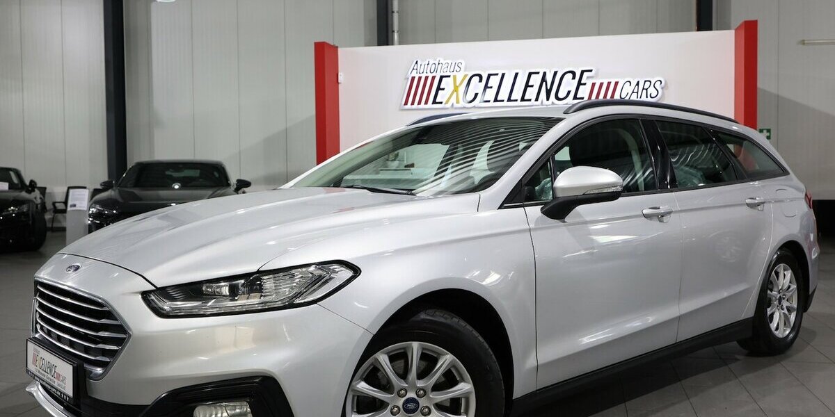 Ford Mondeo Tunier 2.0 EB / LED / NAVI+KAMERA / AHK 124.000 km 14.991 &euro; Hamm 59077
