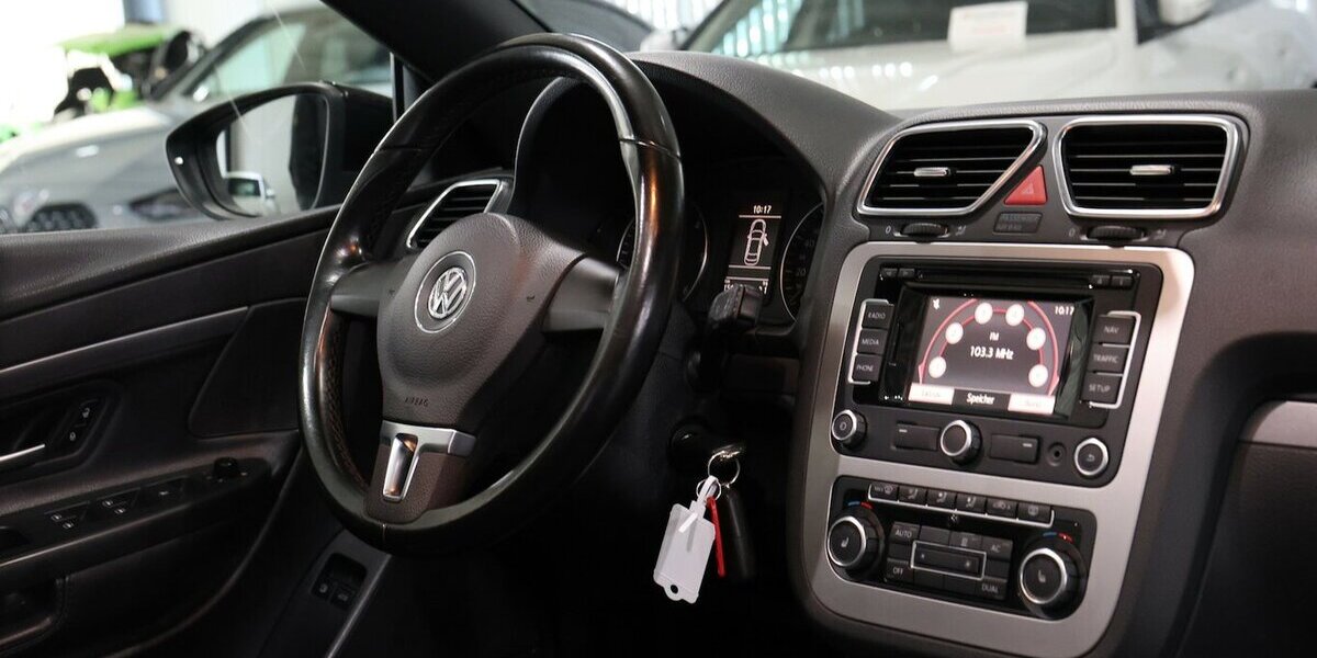 VW Eos 2.0 TDI EDITION 2010 / XENON / LEDER / NAVI+ 150.000 km 8.555 &euro; Hamm 59077
