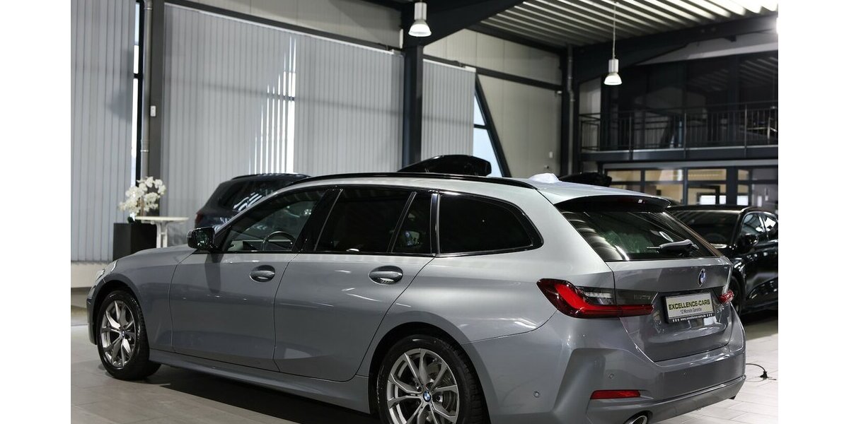 BMW 318d A Touring BUSINESS FACE-LIFT GREY & BROWN 109.000 km 25.993 &euro; Hamm 59077