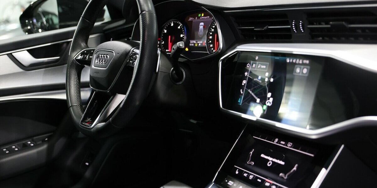 Audi A6 Avant 40 TDI S-LINE SPORT PLUS / LED, LEDER 125.000 km 26.555 &euro; Hamm 59077