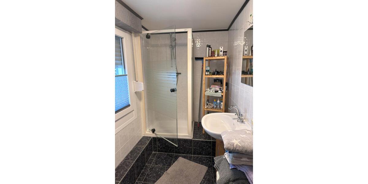 Doppelhaushälfte Bönen - 6 Zimmer, 100 m&sup2;, 330.000&euro; | Angebot:26821753