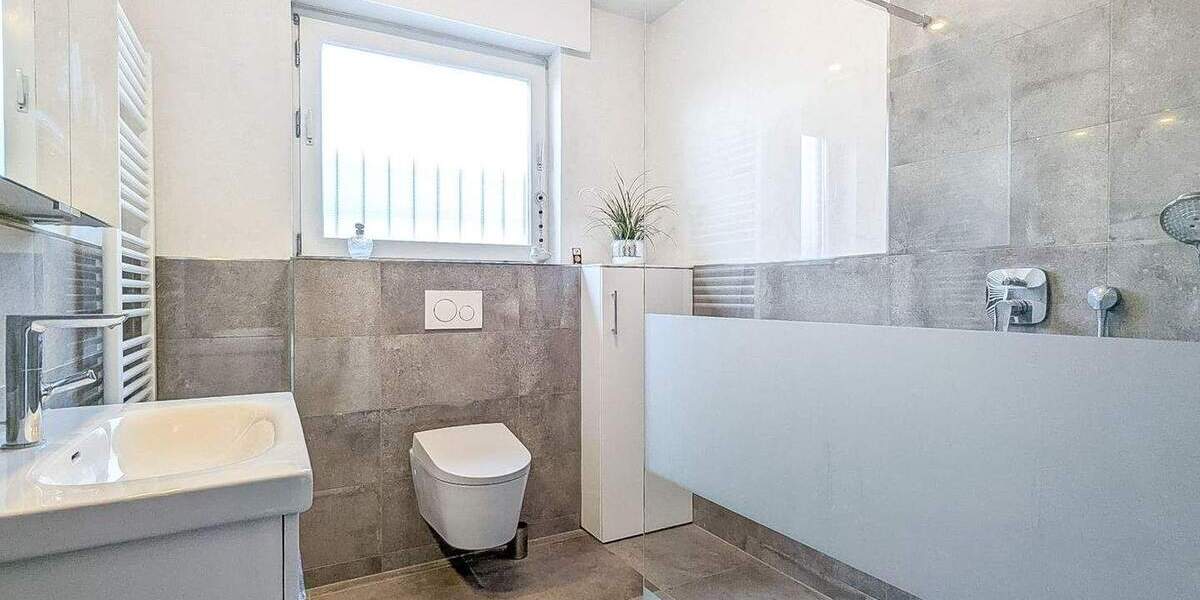 Bungalow Hamm Rhynern - 5 Zimmer, 129 m&sup2;, 499.000&euro; | Angebot:25686289