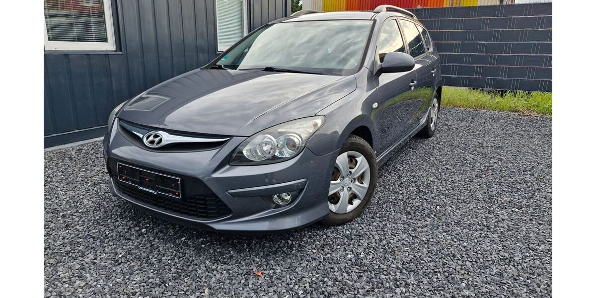 Hyundai i30 157.000 km 3.690 &euro; Hamm 59067