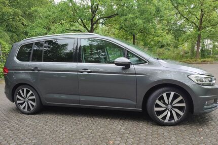 VW Touran 116.699 km 14.750 &euro; Hamm 59071