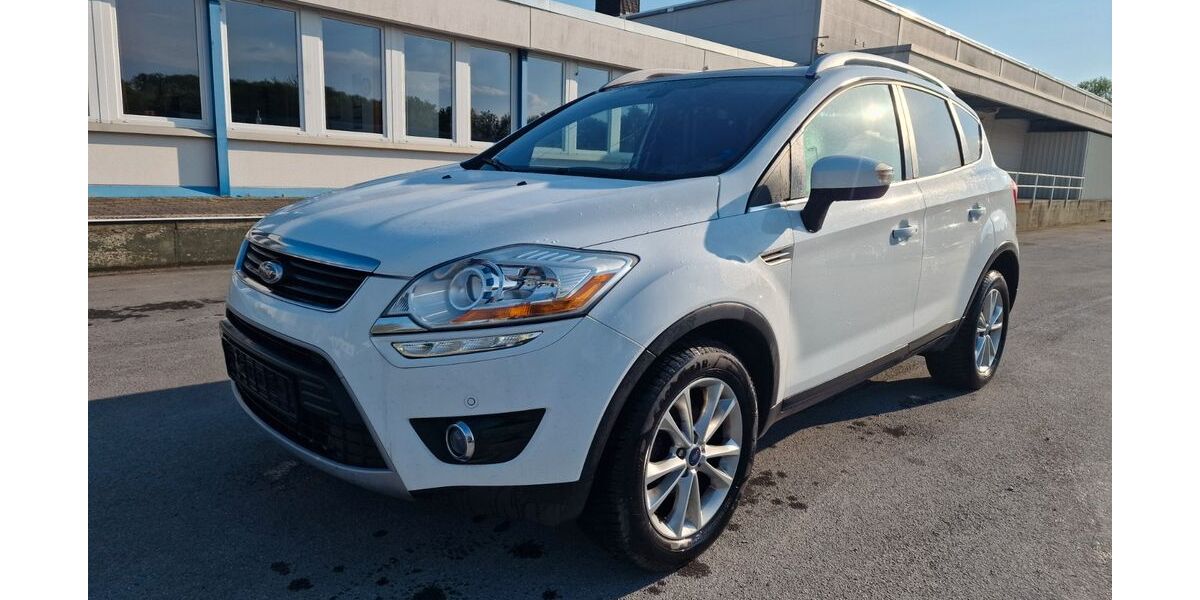 Ford Kuga 145.664 km 7.890 &euro; Soest 59494