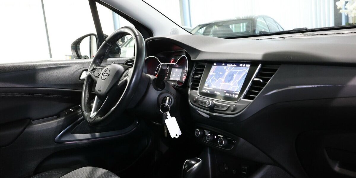 Opel Crossland 1.5 D BUSINESS ELEGANCE / LED / LEDER 127.000 km 12.991 &euro; Hamm 59077