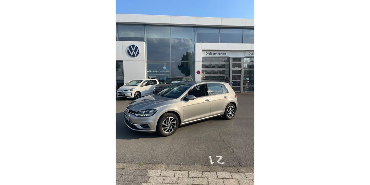 VW Golf 107.000 km 10.950 &euro; Werl 59457