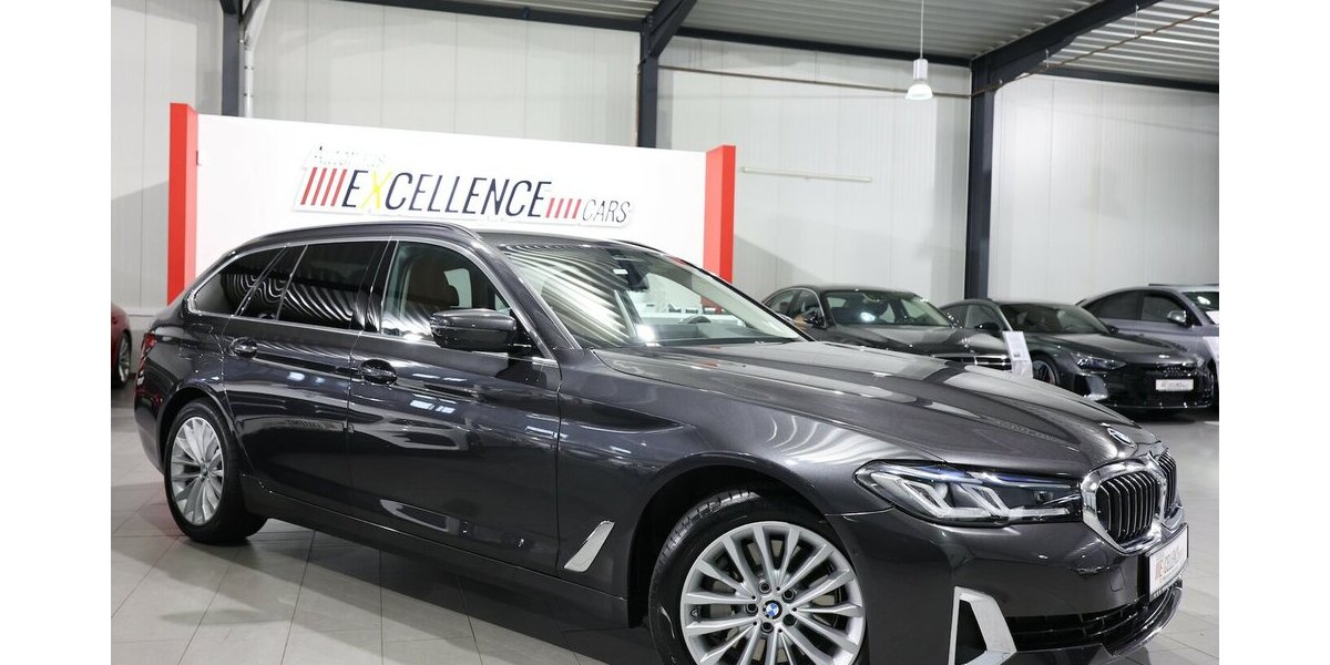BMW 530i Touring INNOVATION LUXURY-LINE BUSINESS 45.000 km 38.777 &euro; Hamm 59077