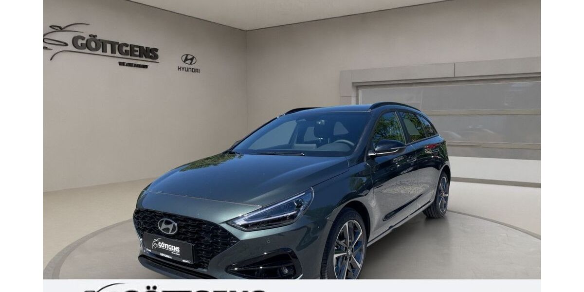 Hyundai i30 7.500 km 24.490 &euro; Soest 59494